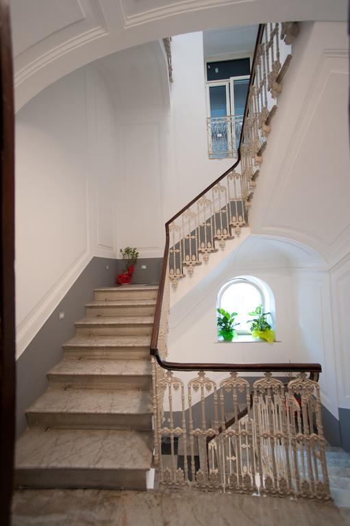 Palazzo Della Monica Apartment Vietri Luaran gambar