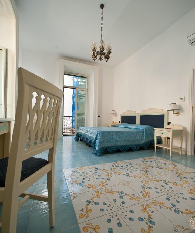 Palazzo Della Monica Apartment Vietri Luaran gambar