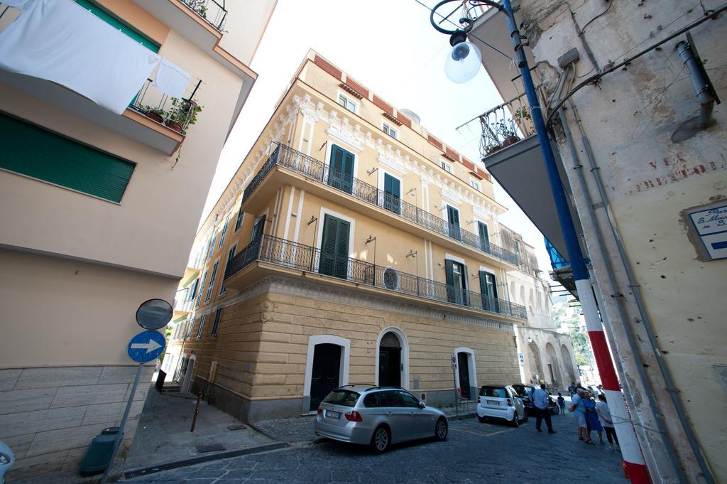 Palazzo Della Monica Apartment Vietri Luaran gambar